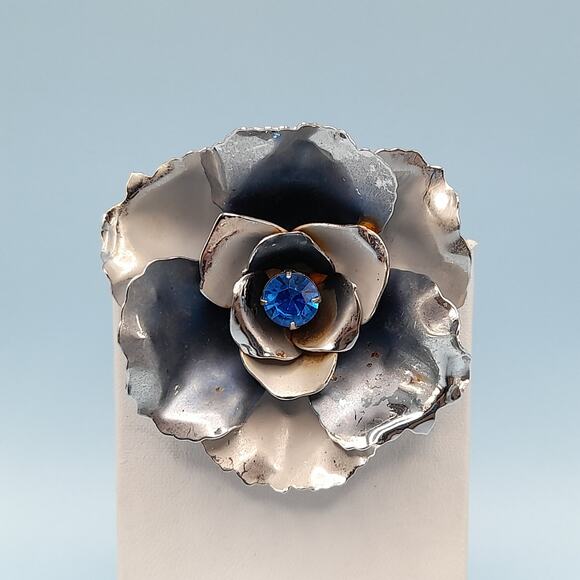 Vintage Coro Flower Brooch, Silver Tone Metal, Blue Rhinestone, Single Earring - Picture 10 of 10